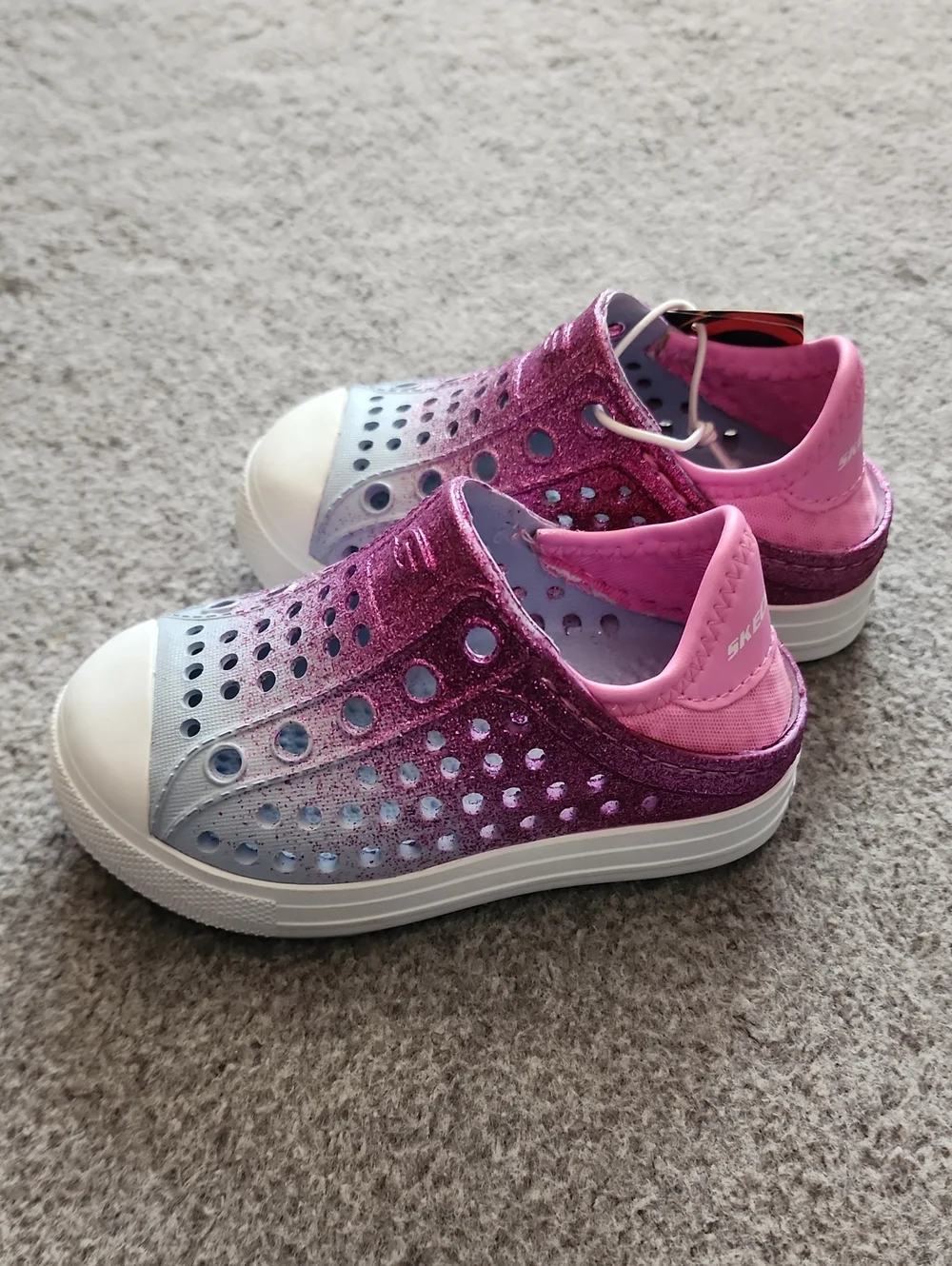 NEW Sketchers Kids Sparkle Slip-On Water Shoes in Pink and Light Blue